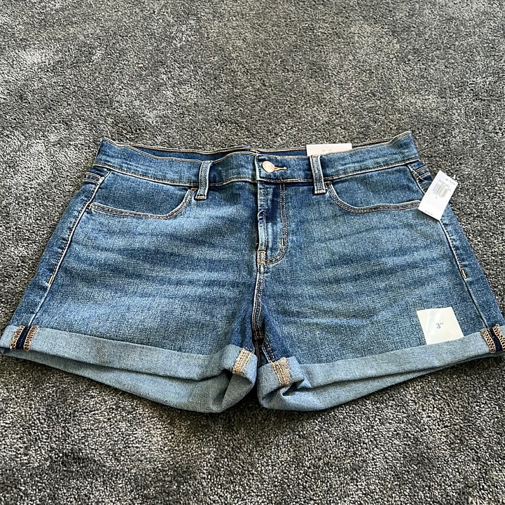 Old Navy 3” Jean Shorts